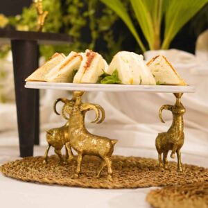 Capra Cake Stand