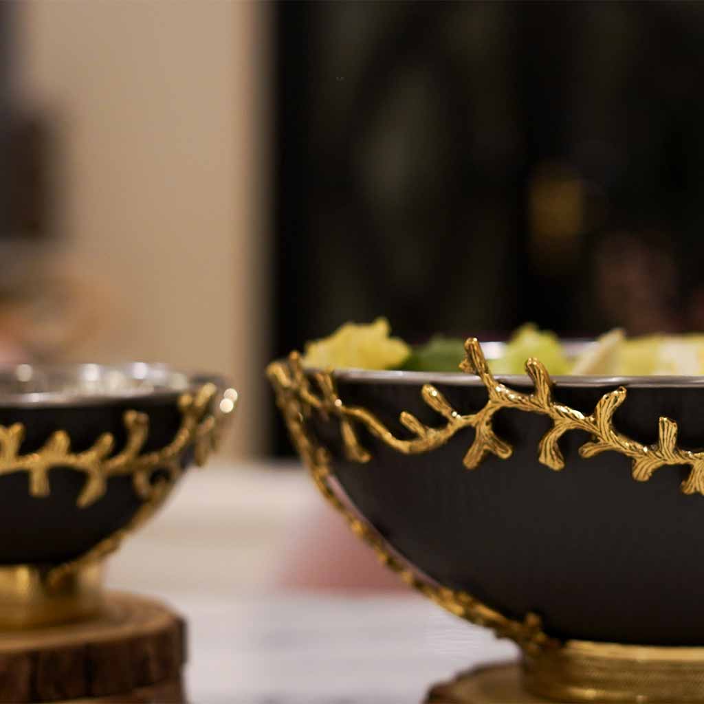 Nigrum Serving Bowls , serving bowls in Pakistan , white serving bowls , large serving bowls , dessert serving bowl , best serving bowls, dry fruit serving bowl