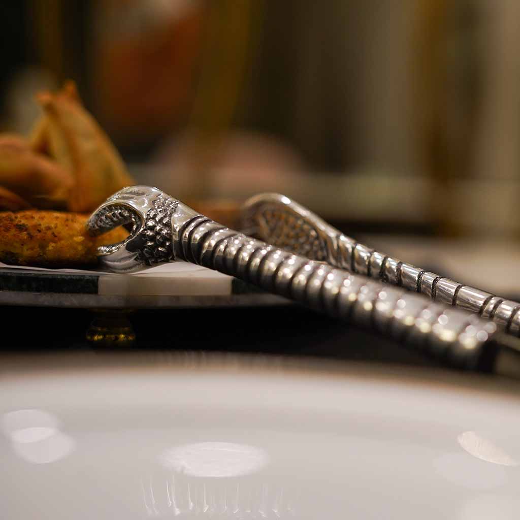 Nepa-Tongs-Lifestyle.jpg