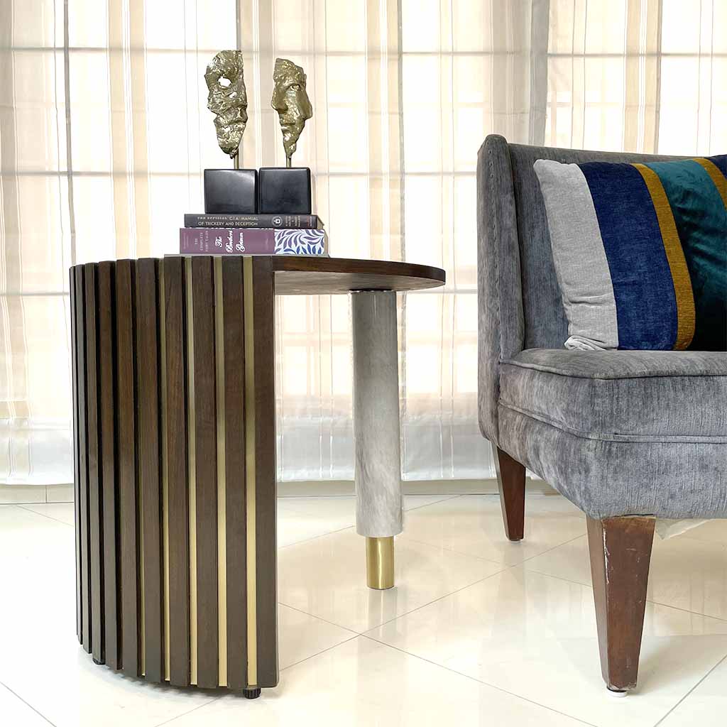 Rex-Table-Lifestyle-1.jpg