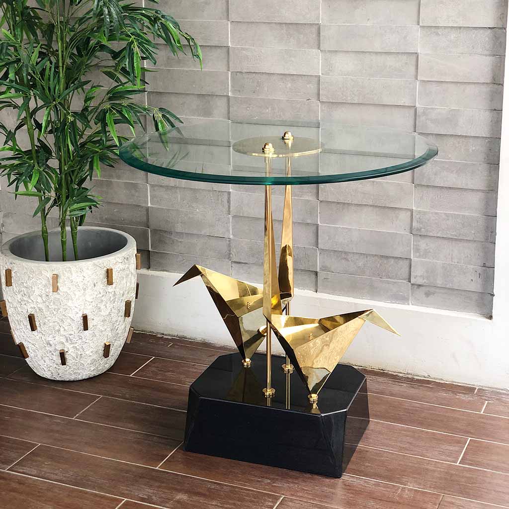 Stilus-Table-Lifestyle.jpg