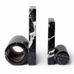 Nero Bookend -Studio
